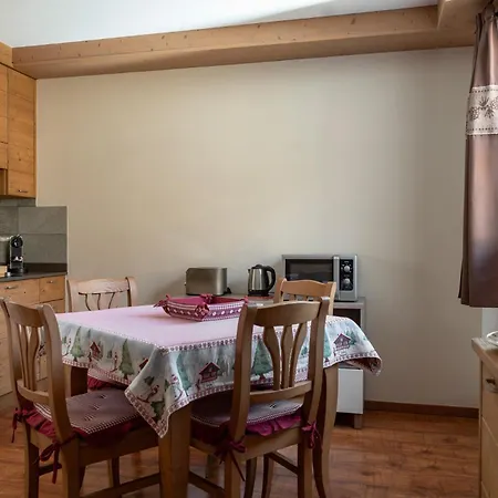 策普公寓 公寓 *